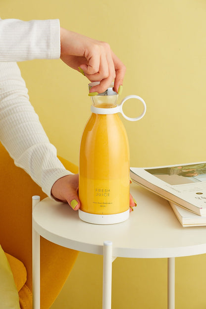Wellvora™ Blender Bottle